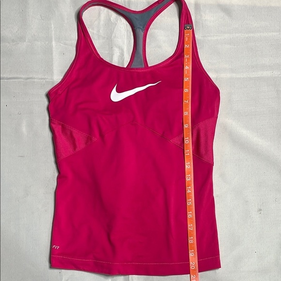 NIKE Women's Pink Tank Top - Picture 6 of 7